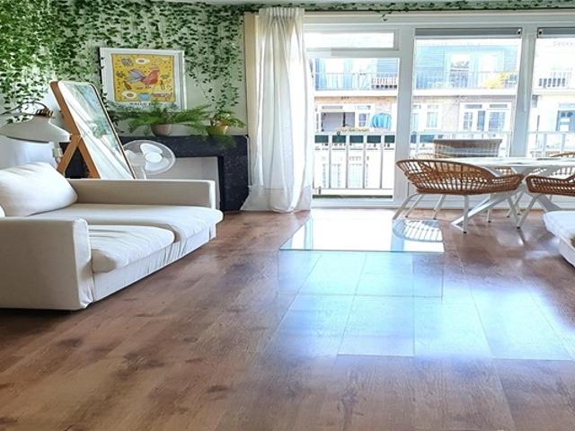 Appartement te huur in Rivierenbuurt, Amsterdam