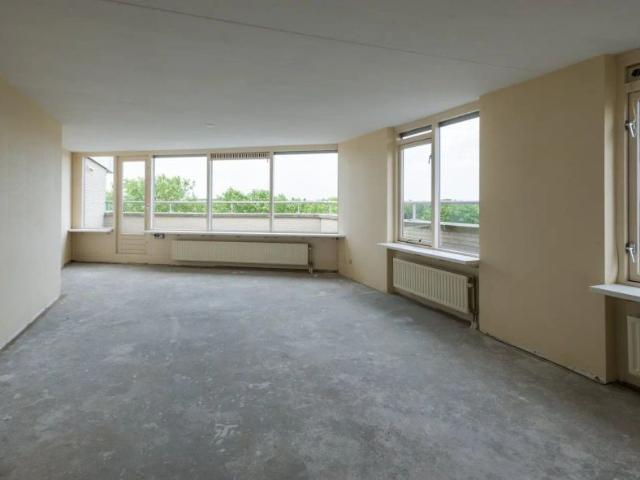 Appartement te huur in Hendrik-ido-ambacht, Zuid Holland
