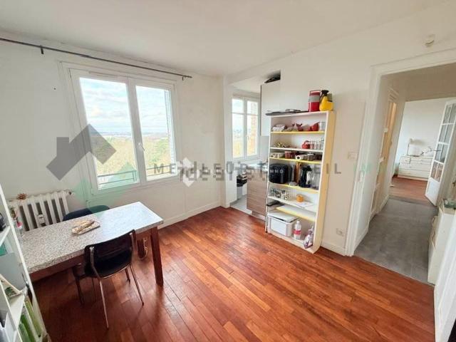 Appartement vente à Place Nelson Mandela, Ris-Orangis