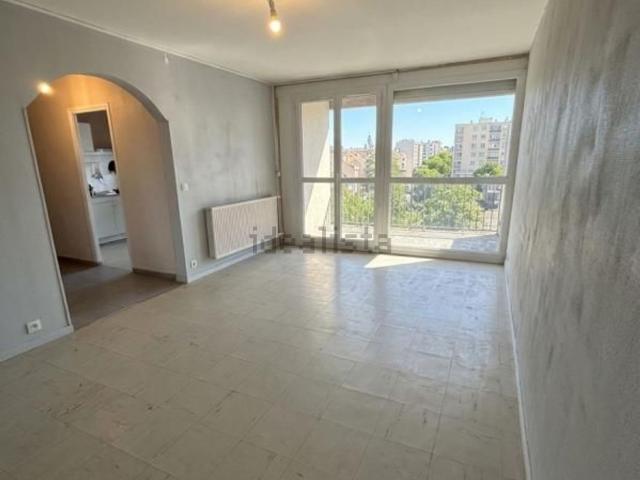 Appartement location à Cité Jules Nadi, Romans-sur-Isère