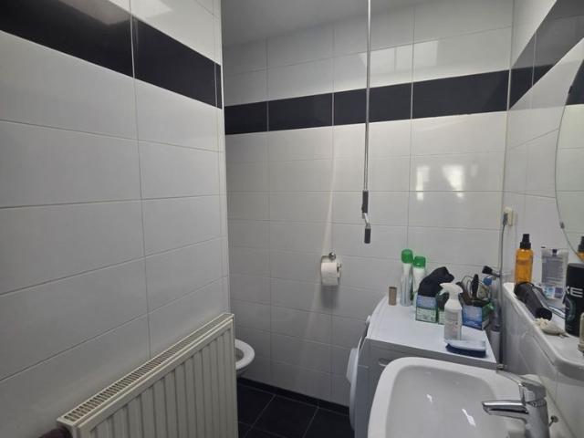 Appartement te huur in Gasthuiswijk, Zuid Holland