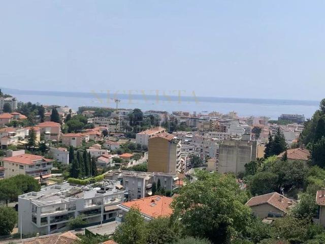 Appartement vente à Carnolès, Roquebrune-Cap-Martin