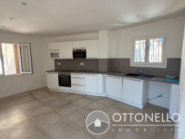 Appartement location à Arrondissement de Draguignan, Roquebrune-sur-argens