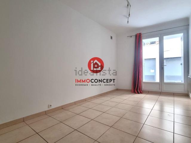 Appartement location à Roquemaure, Gard