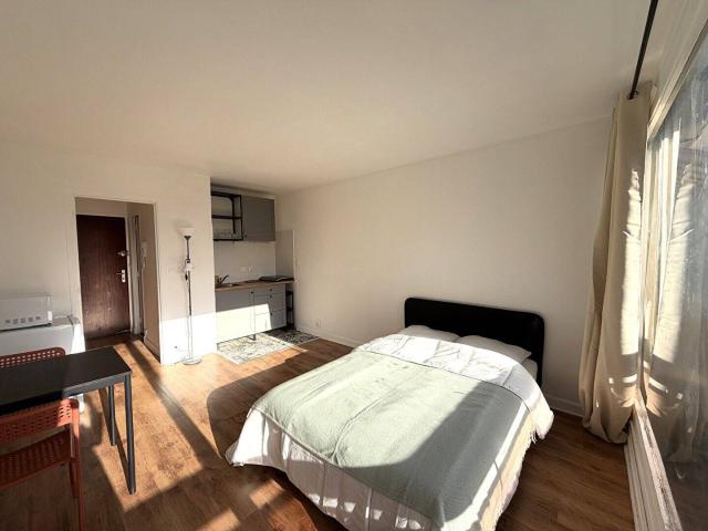 Studio location à Le Pré Gentil, Rosny-sous-Bois