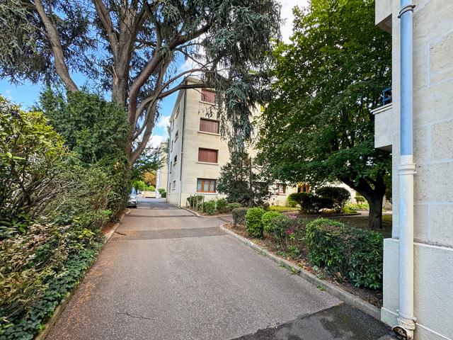 Appartement vente à Le Raincy, Rosny-sous-bois