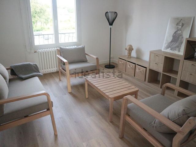 Appartement location à Kroaz Juloù, Rostrenen