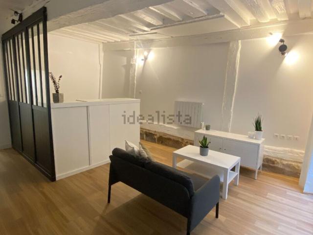 Appartement location à Vieux-Marché-Cathédrale, Rouen