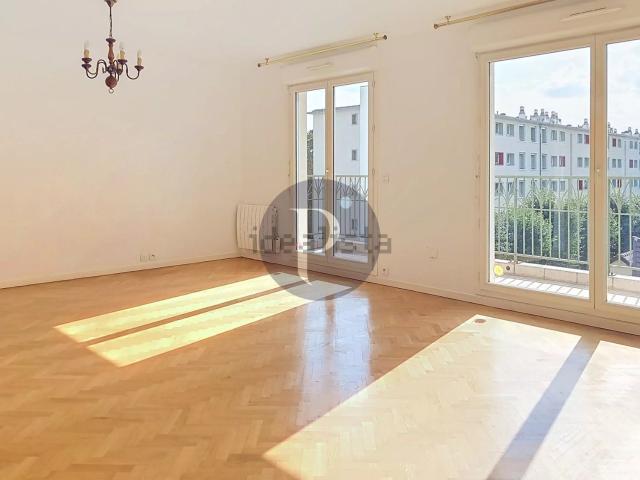 Appartement vente à Le Bourg Ancien, Rungis