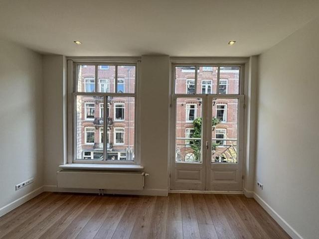 Appartement te huur in Zuid, Amsterdam