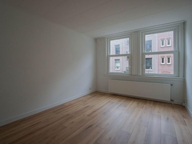Appartement te huur in Zuid, Amsterdam