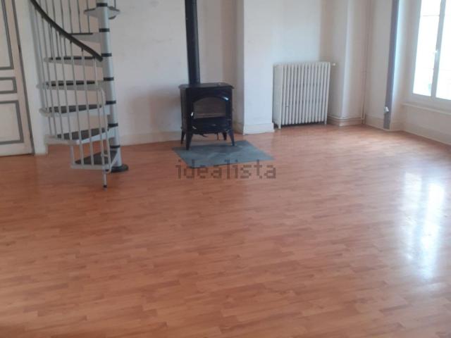 Appartement location à Saint-Bonnet-le-Château, Loire