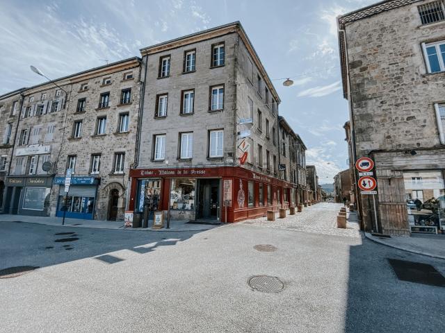Appartement location à Saint-Bonnet-le-Château, Loire