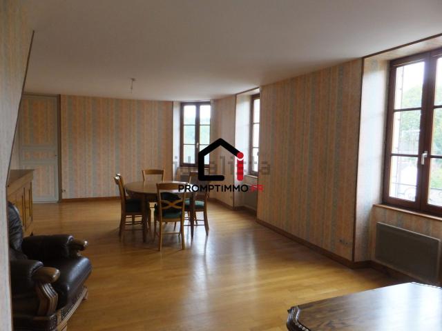 Appartement location à Le Petit Paris, Saint-Bonnet-Tronçais