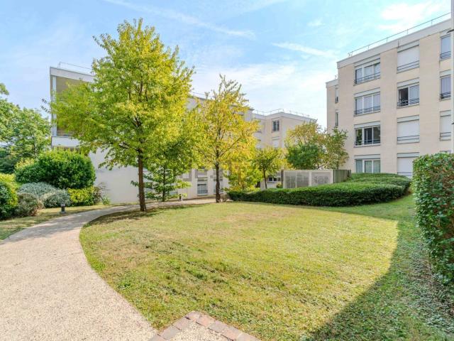 Appartement vente à Saint-Brice-sous-Forêt, Val-d'Oise