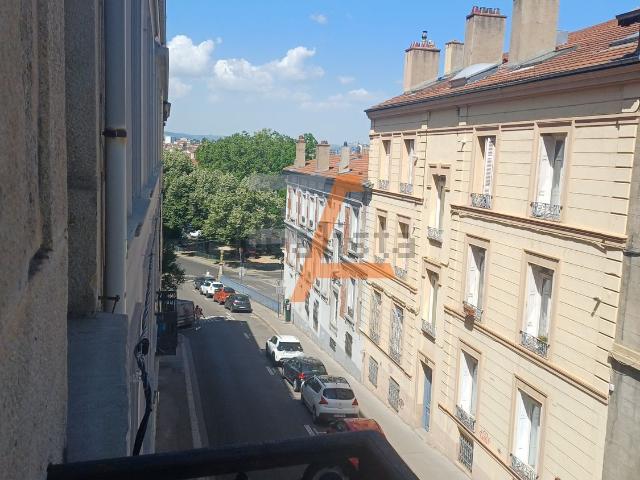 Appartement vente à Villeboeuf, Saint-Étienne