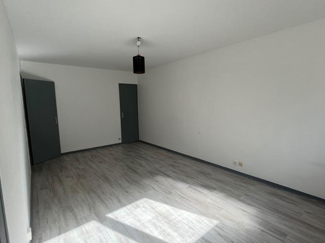 Appartement location à Saint-Étienne, Saint-etienne