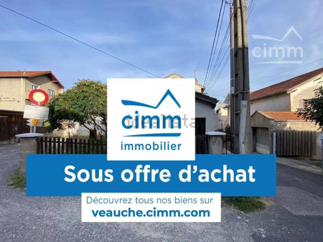Appartement vente à Crêt de Roc, Saint-Étienne