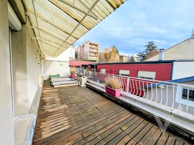 Appartement vente à Cours Fauriel, Saint-Étienne