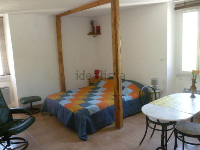 Appartement location à Cité Valette, Saint-Florent-sur-Auzonnet