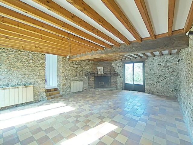 Appartement vente à Vallon de la Grange, Saint-Germain-de-la-Grange