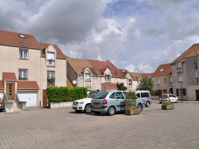 Appartement location à Saint-Germain-de-la-Grange, Yvelines