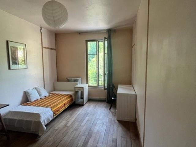 Studio location à Saint-Germain-en-Laye, Saint-germain-en-laye