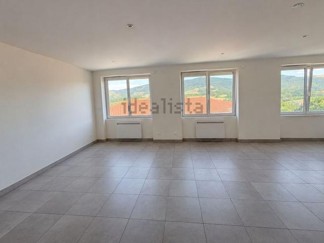 Appartement location à Le Petit Culty, Saint-Jean-Bonnefonds