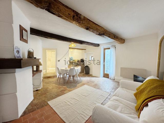 Appartement vente à Saint-Julien-du-Verdon, Alpes-de-Haute-Provence