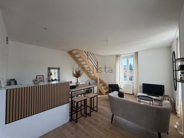 Appartement location à Asnières, Saint-Just-Saint-Rambert