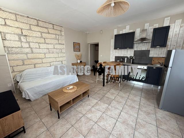 Appartement location à Saint-Laurent-d'Aigouze, Gard
