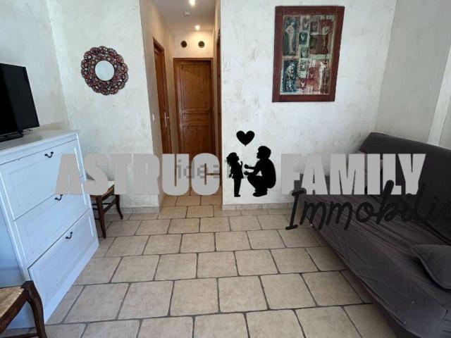 Appartement location à Saint-Laurent-d'Aigouze, Gard