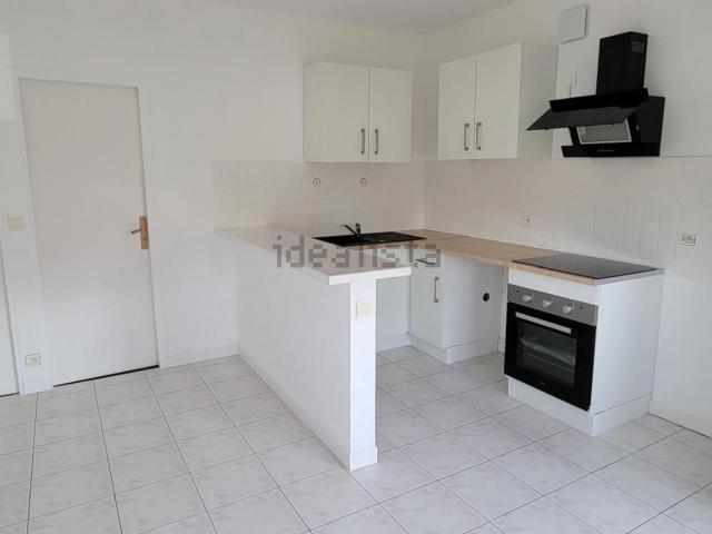 Appartement location à Cité des Quarts, Saint-Laurent-d'Andenay