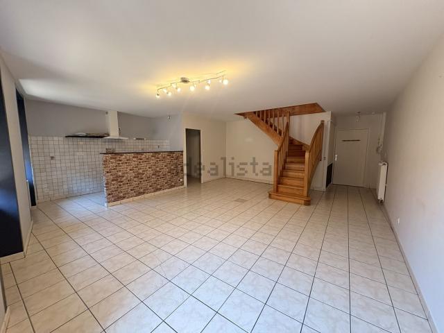 Appartement vente à La Salvatière, Saint-Laurent-de-Chamousset