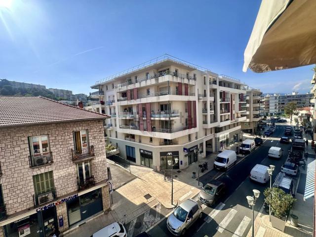 Appartement vente à Saint-Laurent-du-Var, Alpes-Maritimes