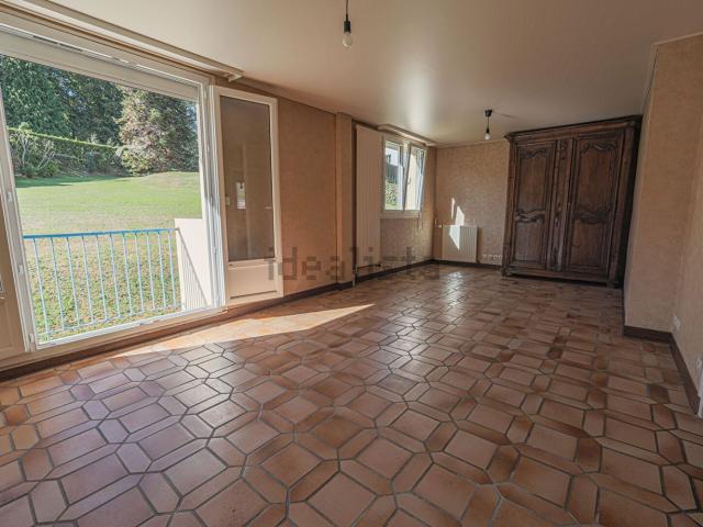 Appartement location à Château de Waddington, Saint-Léger-du-Bourg-Denis