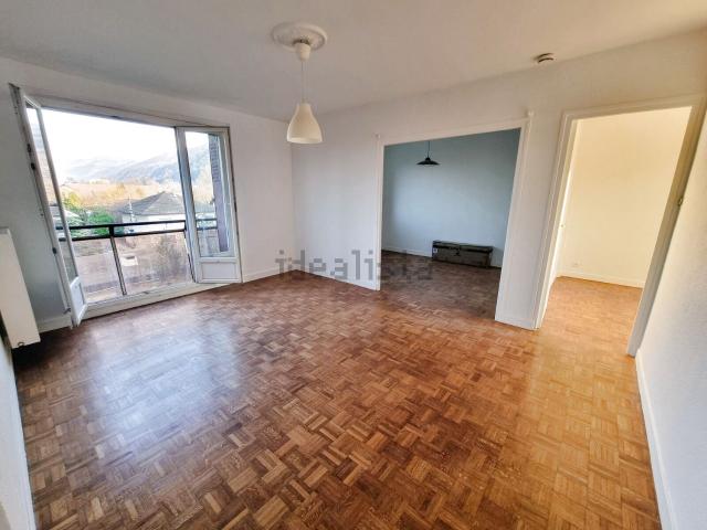 Appartement location à Saint-Martin-d'Hères, Isère