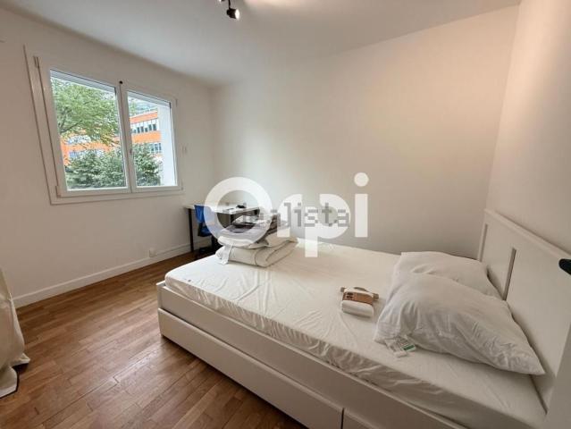 Appartement location à Le Village, Saint-Martin-d'Hères