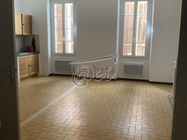 Appartement vente à Real Vieux, Saint-Maximin-la-Sainte-Baume