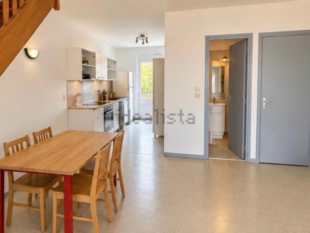 Appartement location à Le Port, Saint-Nazaire