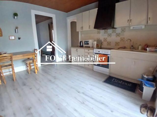 Appartement vente à Saint-Paul-en-Jarez, Loire