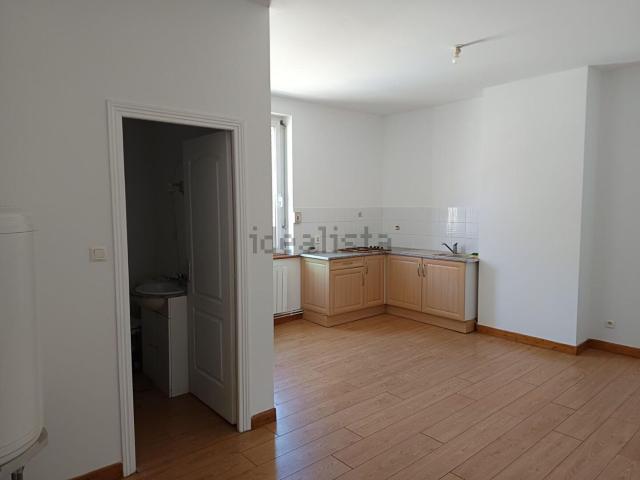 Appartement location à Zone d'Activités Economiques de Canteraine, Saint-Pol-sur-Ternoise