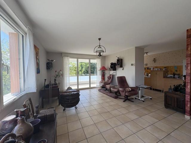 Appartement vente à Saint-Priest-en-Jarez, Loire