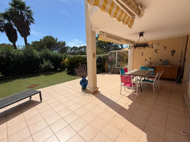 Appartement vente à Arrondissement de Draguignan, Saint-raphaël