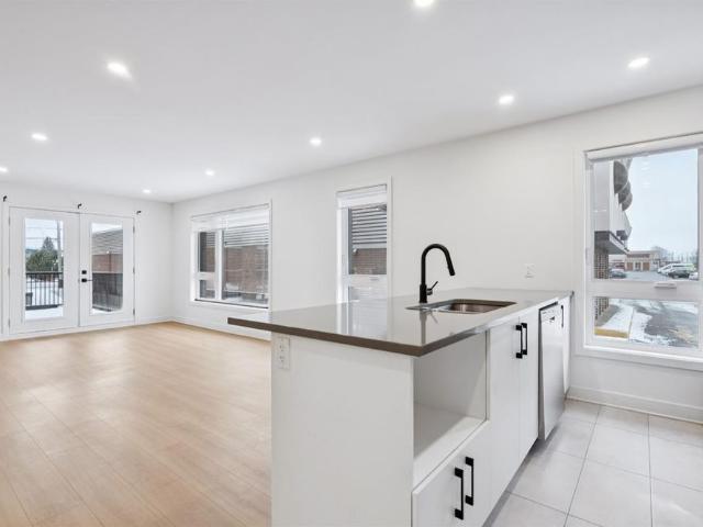 Apartment for rent in Jardin's d'Amanda, Saint-Rémi