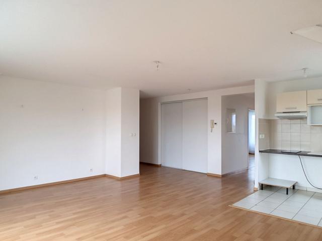 Appartement location à Saint-Sébastien-de-Morsent, Eure
