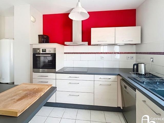 Appartement vente à Bordeaux, Saint-sulpice-et-cameyrac