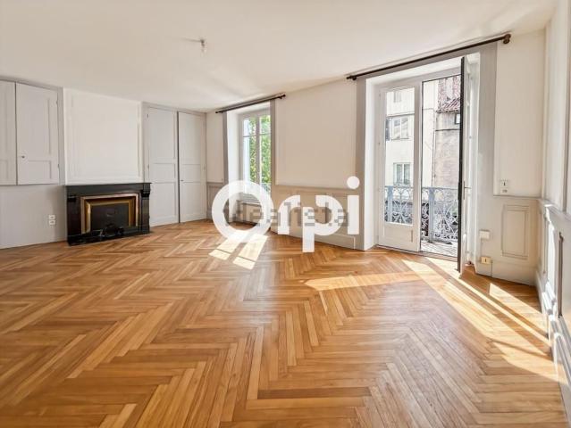 Appartement location à Le Faubourg, Saint-Symphorien-sur-Coise