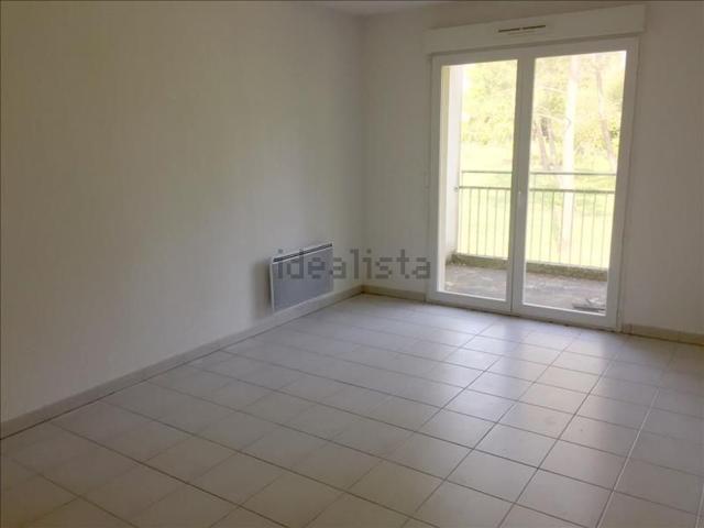Appartement location à L'Ardillas, Saint-Yzan-de-Soudiac