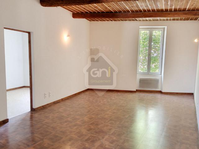 Appartement location à Sainte-cécile-les-vignes